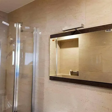 Apartament Katamaran شقة بوتسك